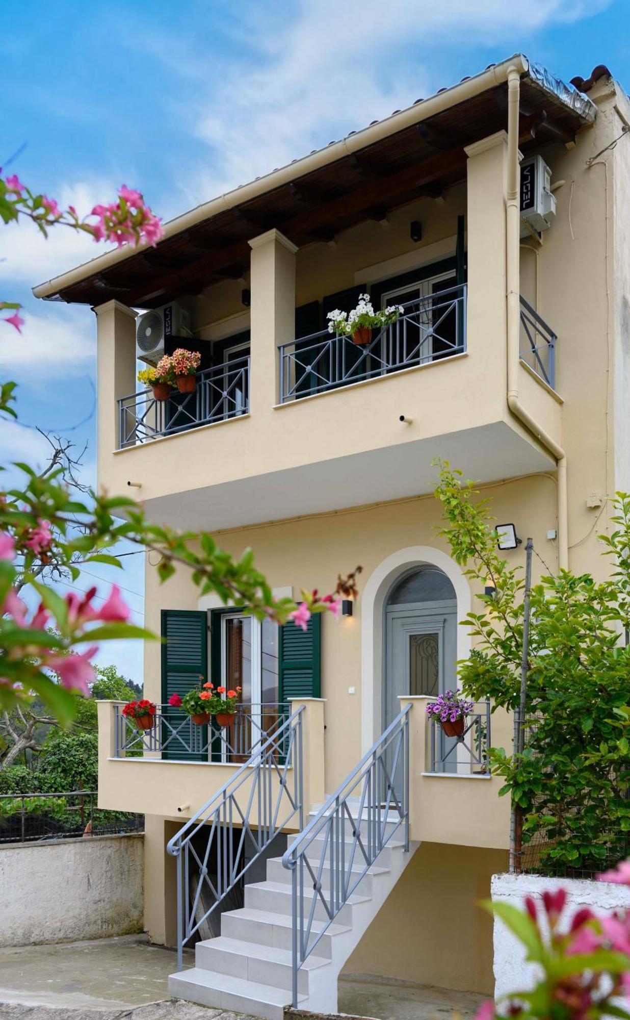 Anastasia & Filippos ηouse
